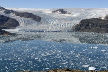 Climat : le Groenland a perdu plus de deux milliards de tonnes de glace en un jour